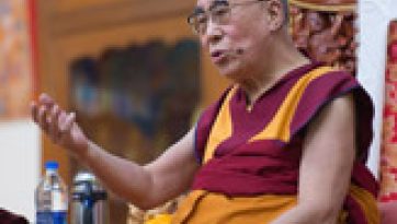 ग्यूमे तांत्रिक महाविद्यालय में प्रारंभिक प्रवचन