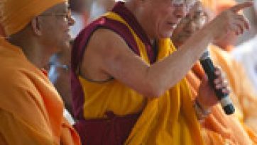 परम पावन दलाई लामा द्वारा  भारत की  विविध आध्यात्मिक परम्पराओं  की बैठक बुलाने का आयोजन