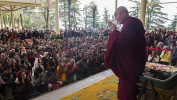 धर्मशाला की यात्रा कर रहे पर्यटकों के लिए व्याख्यान